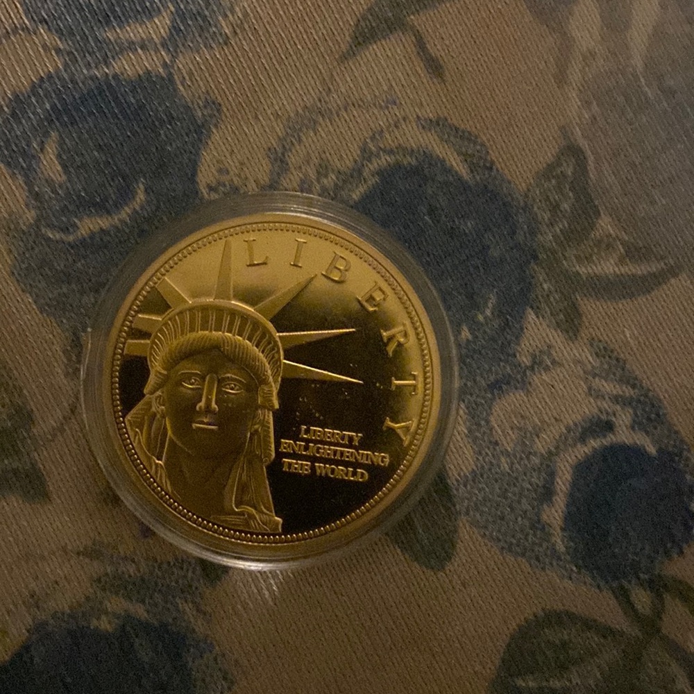 Statue of Liberty Collector Coin